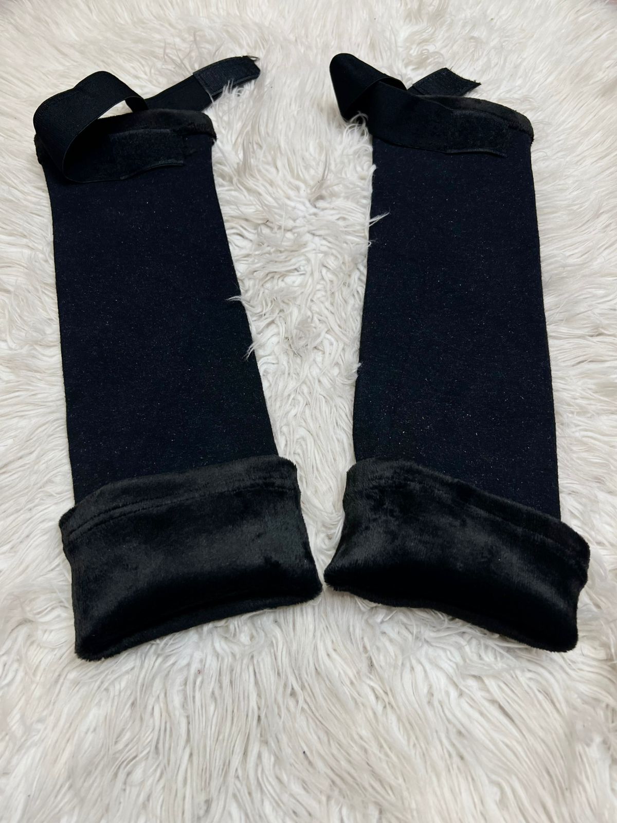 Velvet Knee Warmer for Men & Women 😍